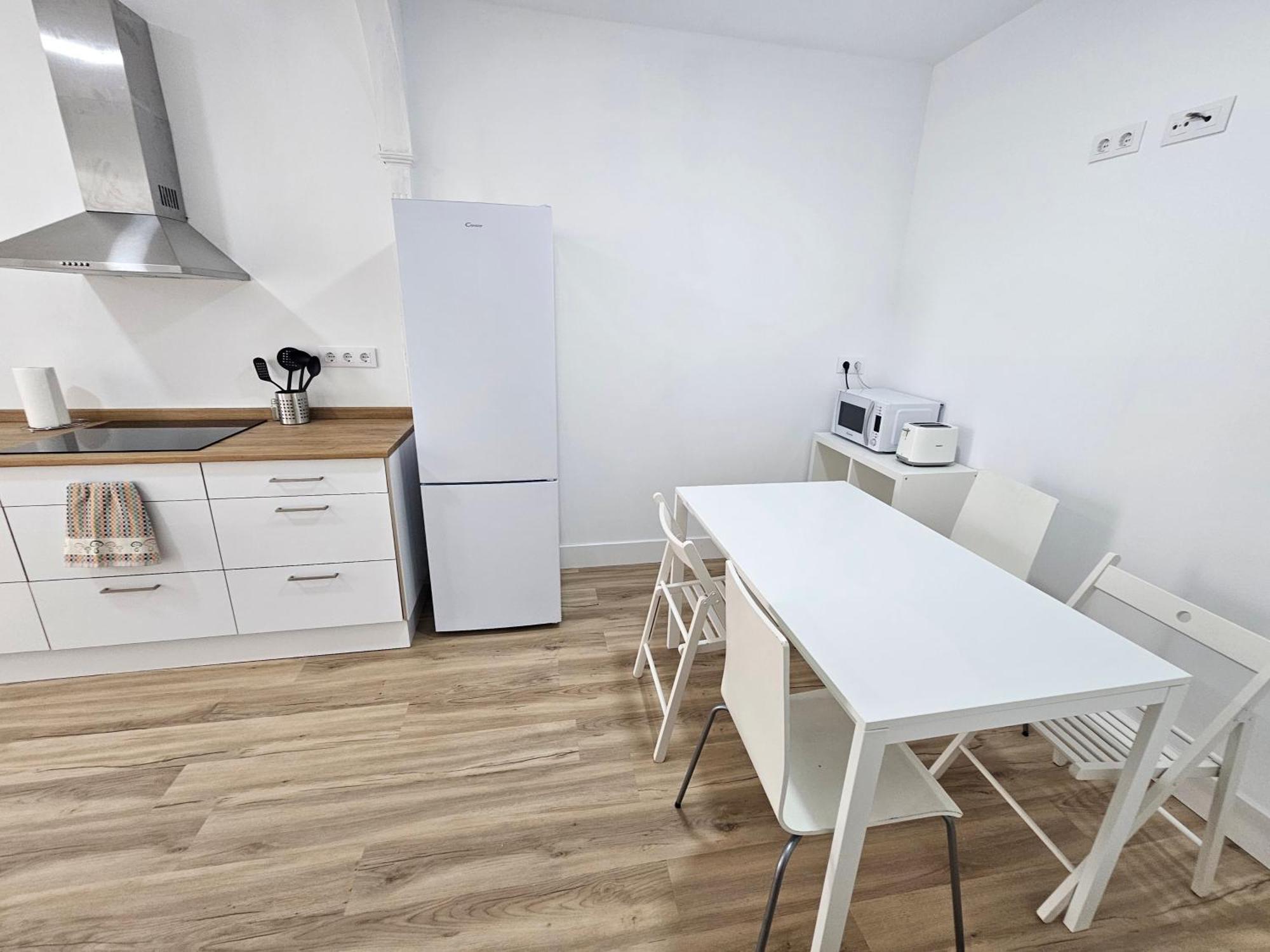 En El Centro - Plaza De Amboage - Wifi Apartment *